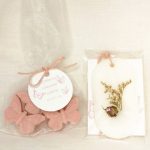 Pack de ambientador sólido junto con 3 jaboncillos en forma de mariposa