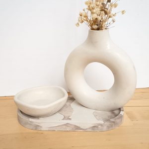 bandeja, cuenco y jarrón artesanal